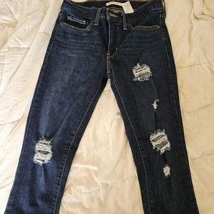 Levi 311 shaping skinny